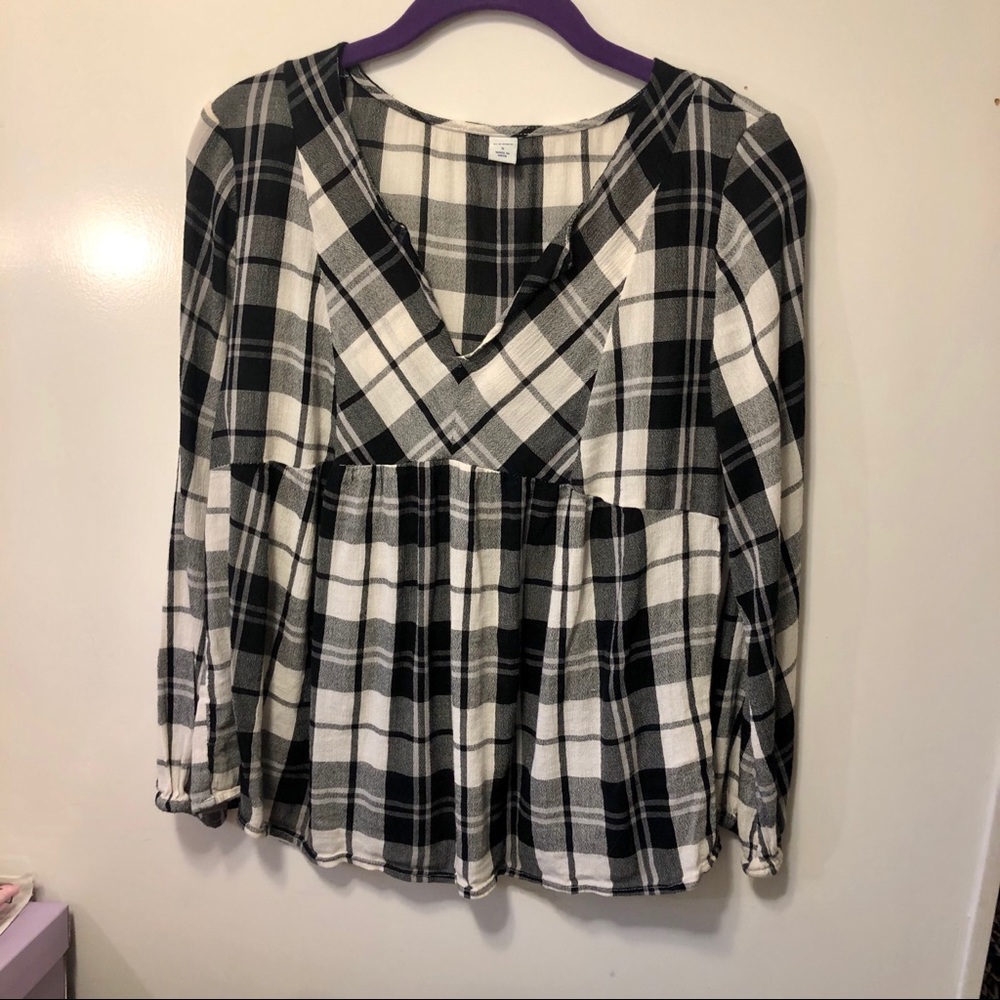 B&W Plaid Old Navy Blouse - Picture 10 of 11